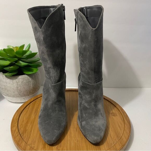 White House Black Market Charlie Grey Suede Western Boot Sz 8 Chic Chunky Heel - Picture 3 of 8